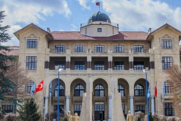 ankara-haci-bayram-veli-universitesi-tez-yazim-kilavuzuna-gore-duzenleme-yapilirken-dikkat-edilmesi-gerekenler